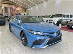 تۆیۆتا کامری